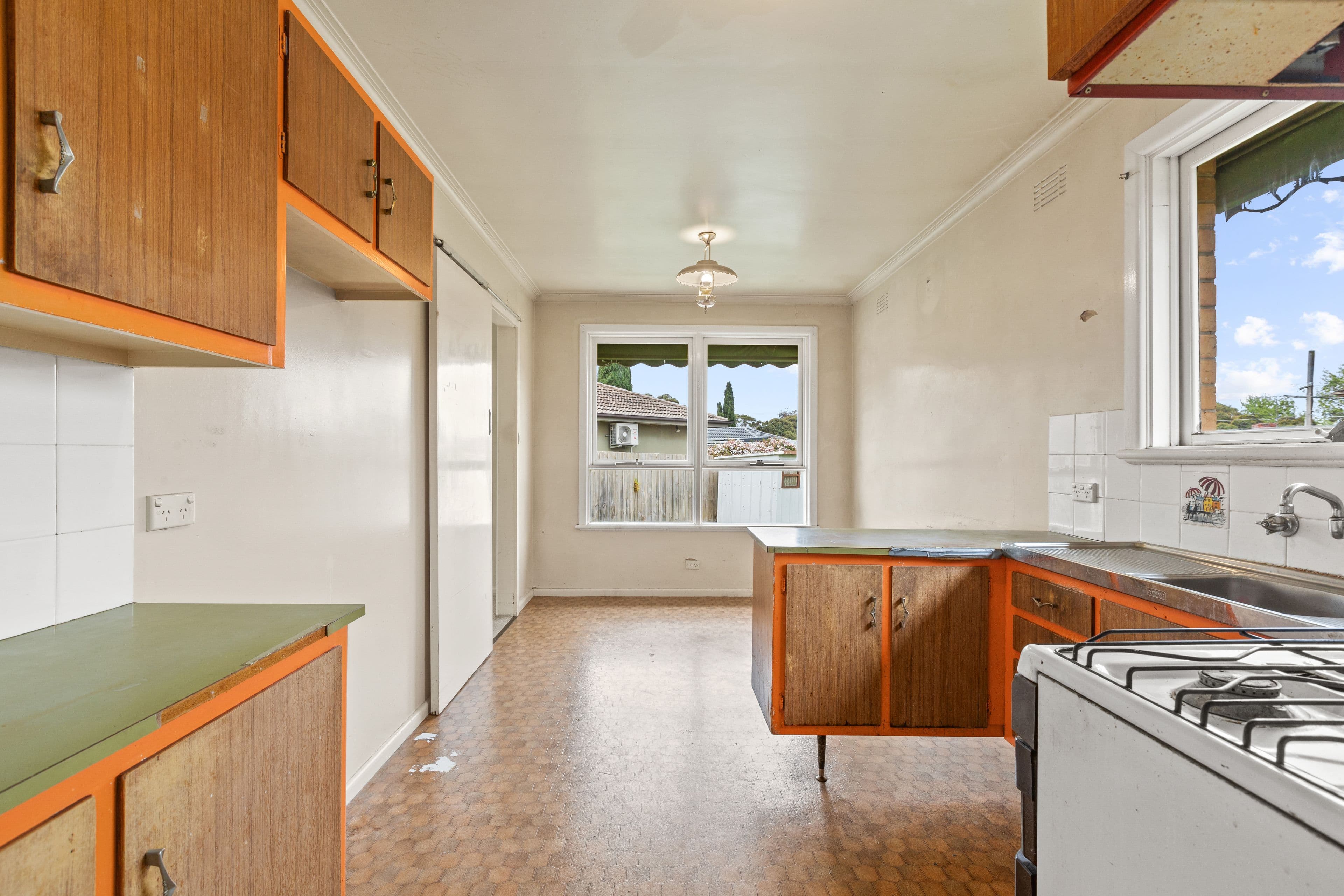 2 Maple Court, Cheltenham VIC 3192, Cheltenham - Thumbnail 5