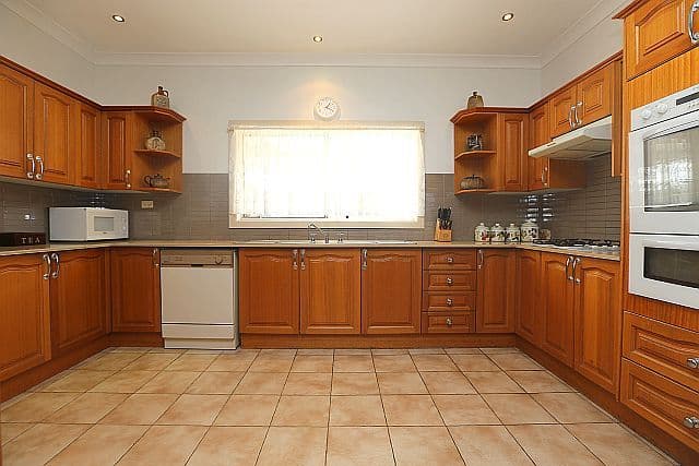 18 Birrong Avenue, BIRRONG NSW 2143, Birrong - Thumbnail 3