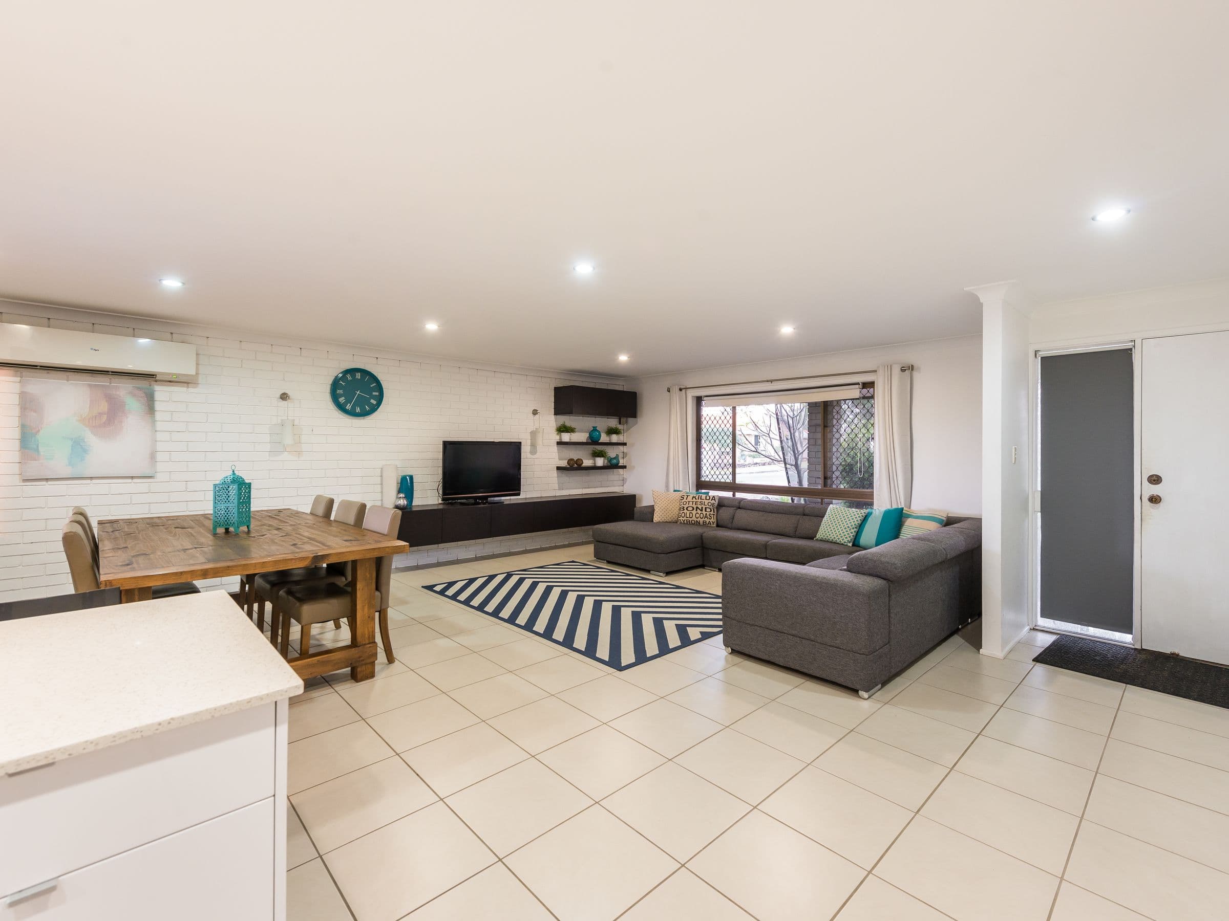 4 Dublin Drive, Eagleby QLD 4207, Eagleby - Thumbnail 4