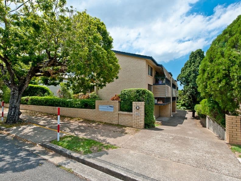 84 Bayview Terrace, Clayfield QLD 4011, Clayfield - Thumbnail 2