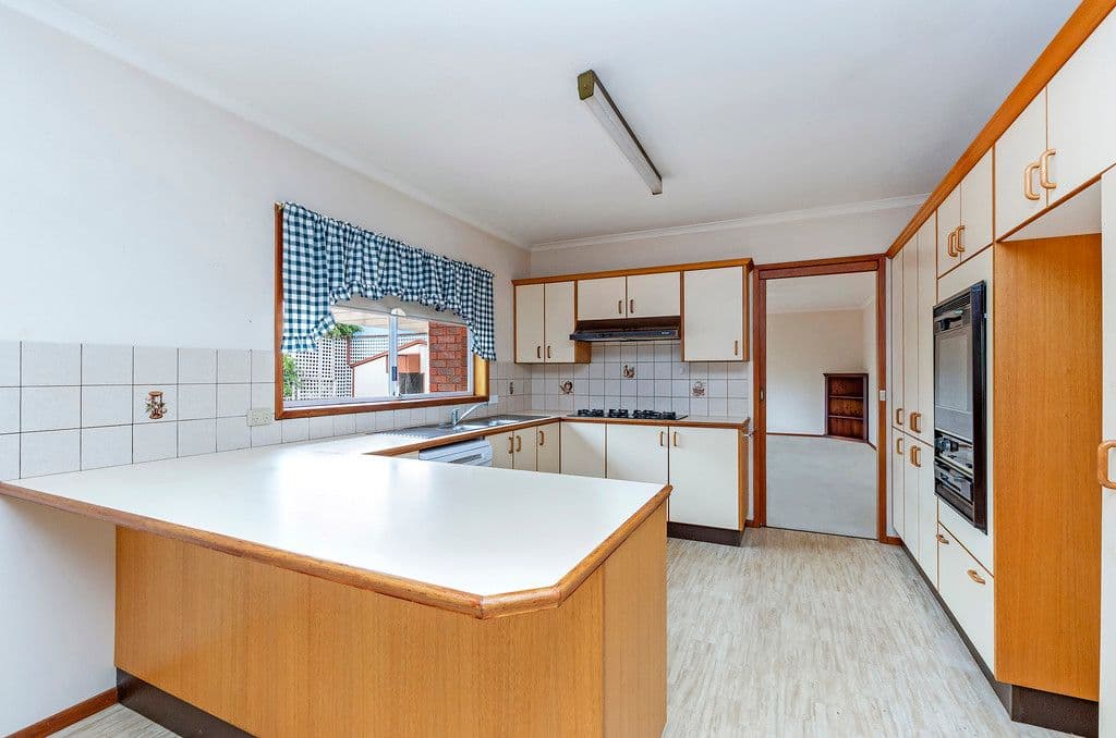 11 MacLand Drive, Warrnambool VIC 3280, Warrnambool - Thumbnail 4