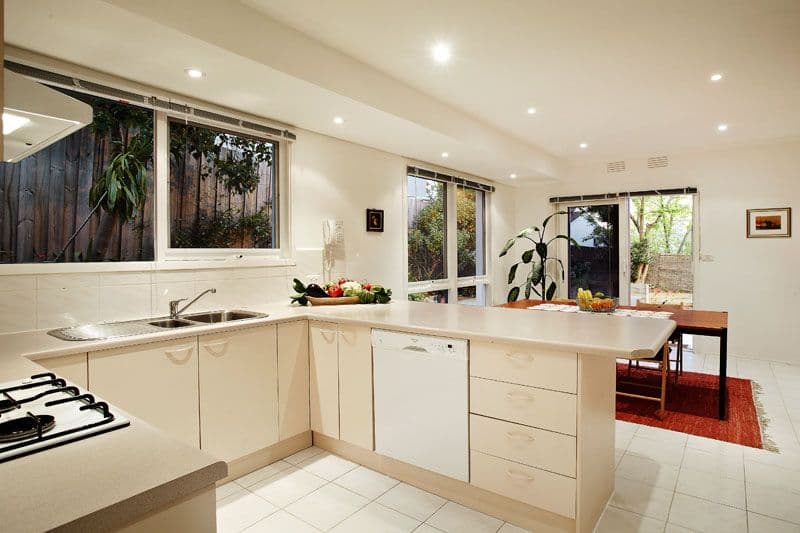 8 Diosma Court, DONCASTER VIC 3108, Doncaster - Thumbnail 4
