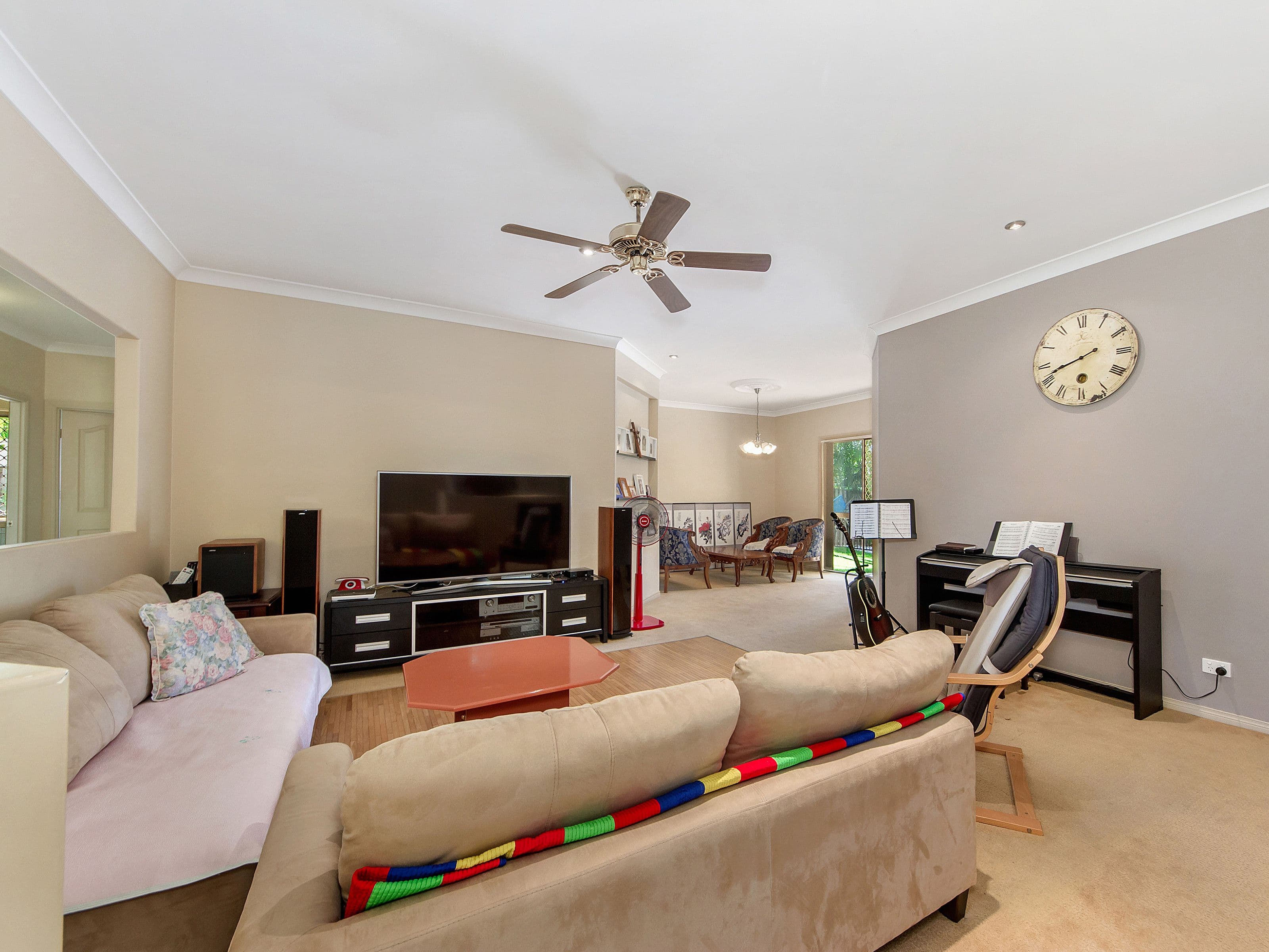 9 Eugenia Circuit, Robina QLD 4226, Robina - Thumbnail 3