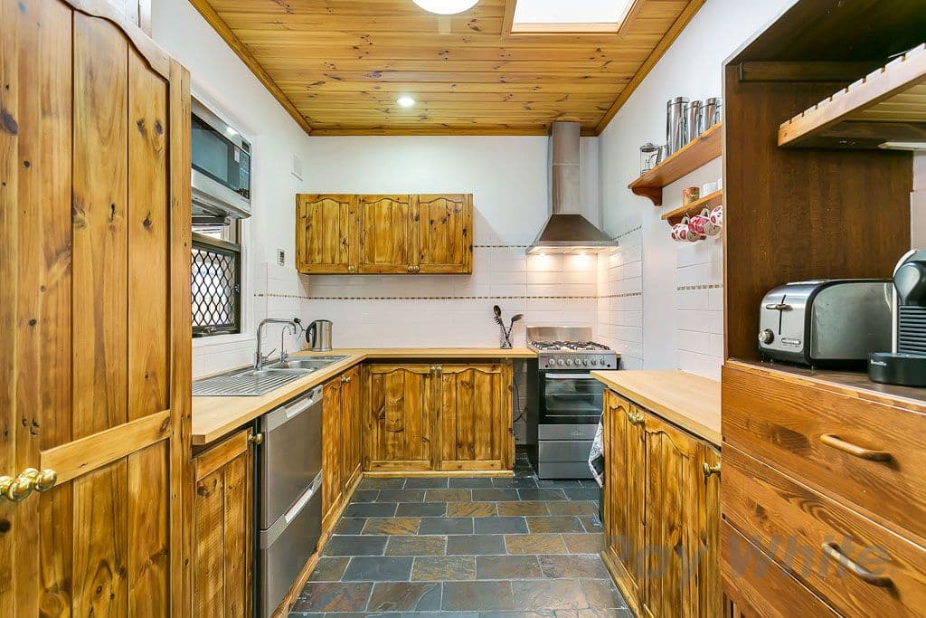 28 Norrie Avenue, Clovelly Park SA 5042, Clovelly Park - Thumbnail 2