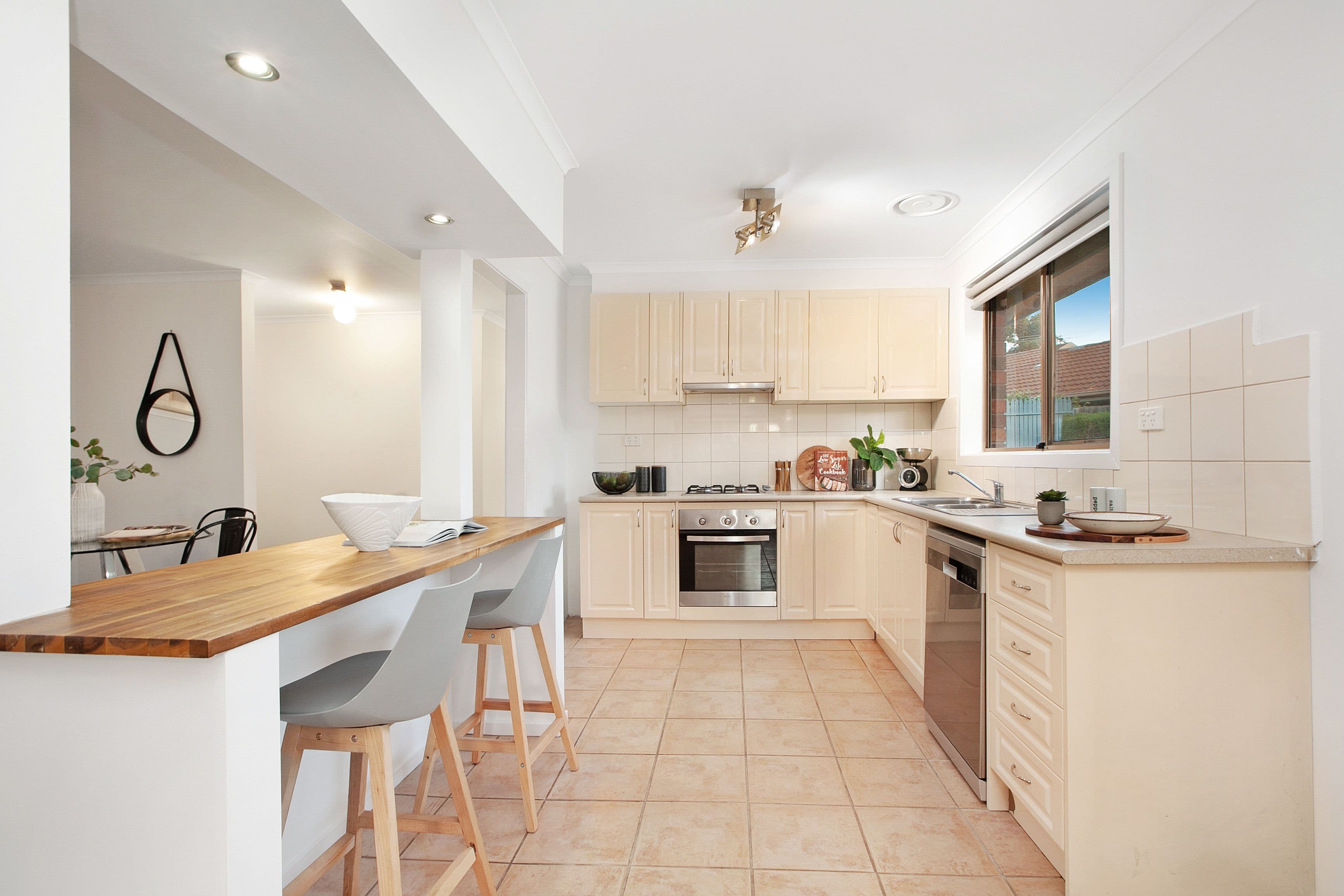 15 Maybury Drive, Mill Park VIC 3082, Mill Park - Thumbnail 4