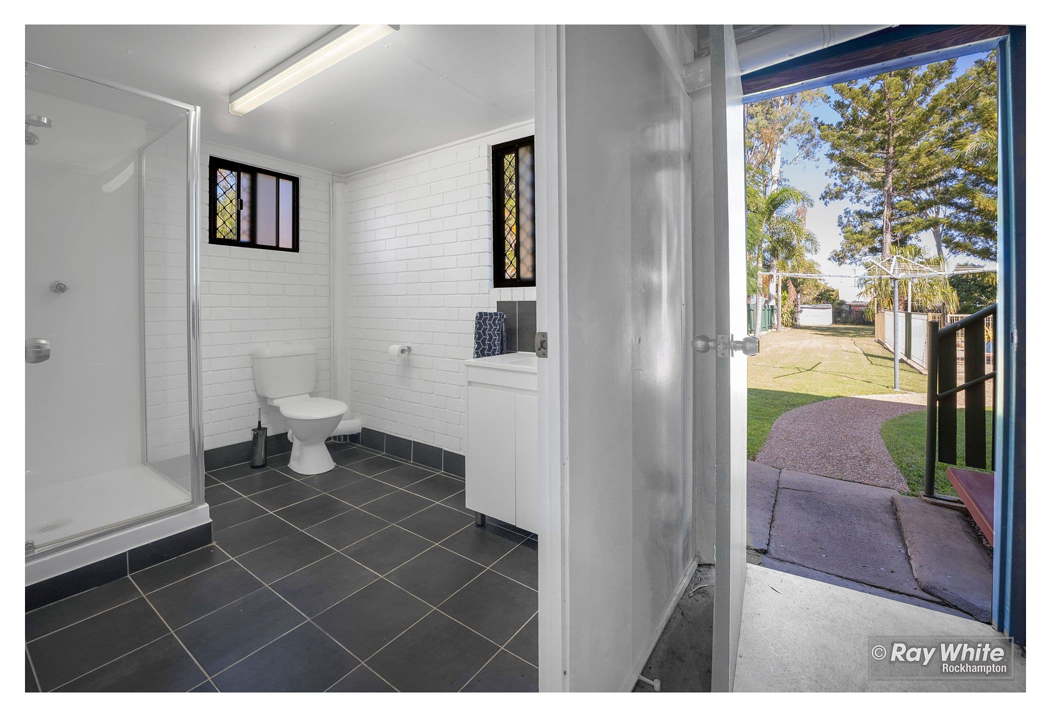 272 Elphinstone Street, Koongal QLD 4701, Koongal - Thumbnail 8