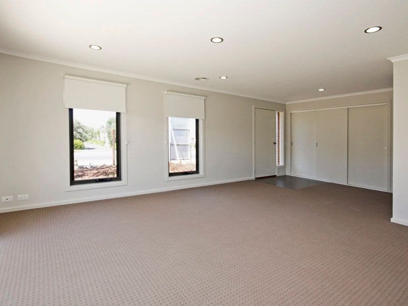 218 South Valley Road, HIGHTON VIC 3216, Highton - Thumbnail 3