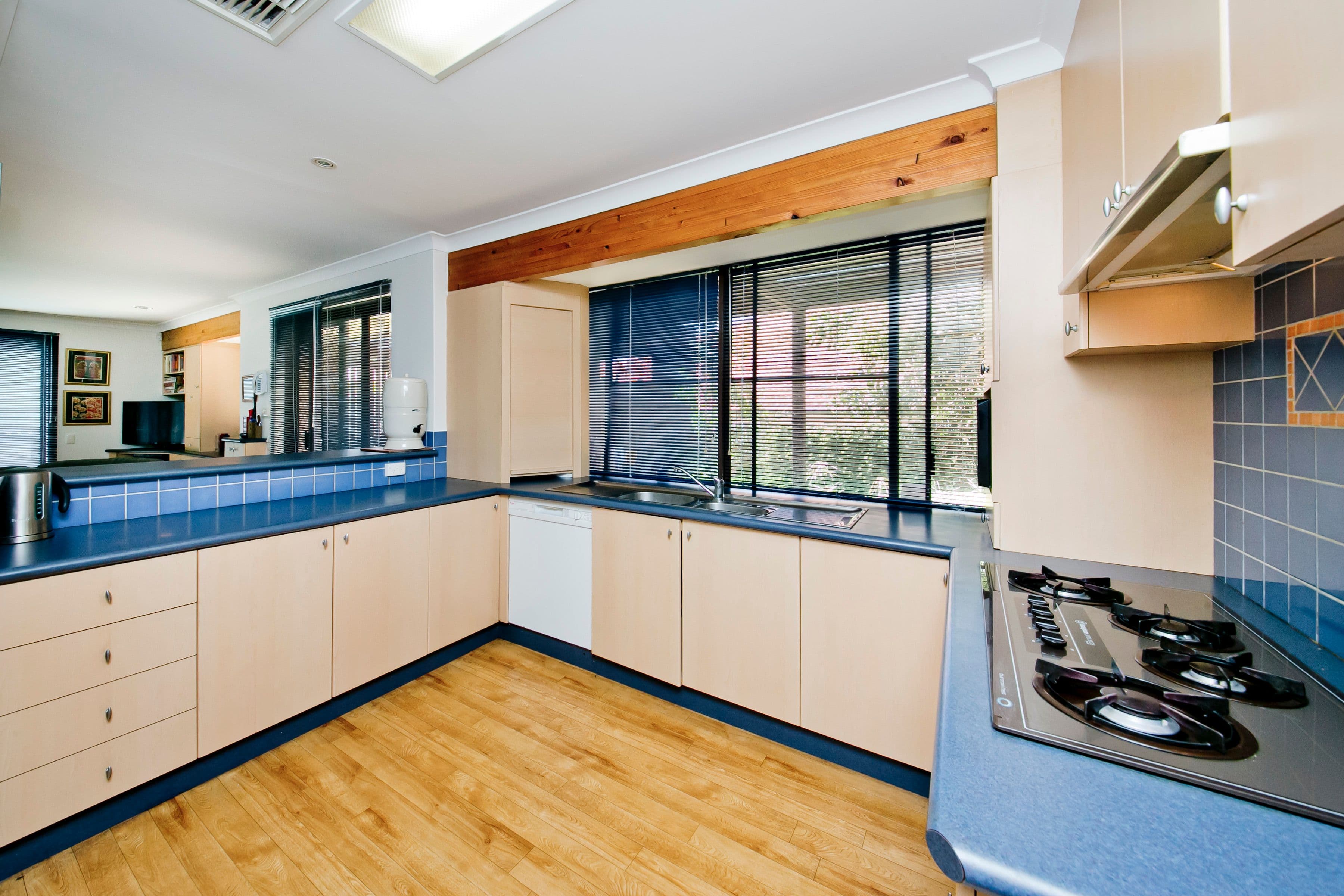 2 Barnard Place, Noranda WA 6062, Noranda - Thumbnail 8