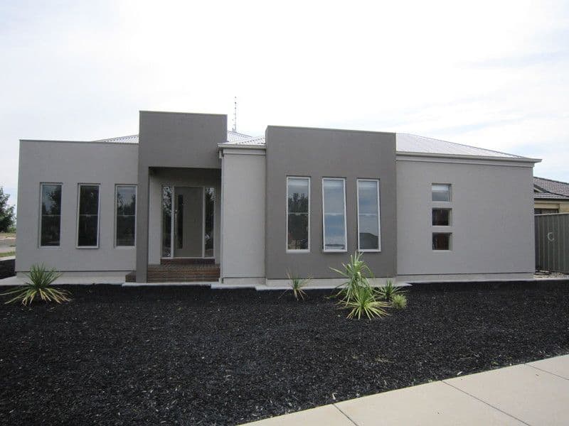 14 Park Avenue, ECHUCA VIC 3564, Echuca - Image 1