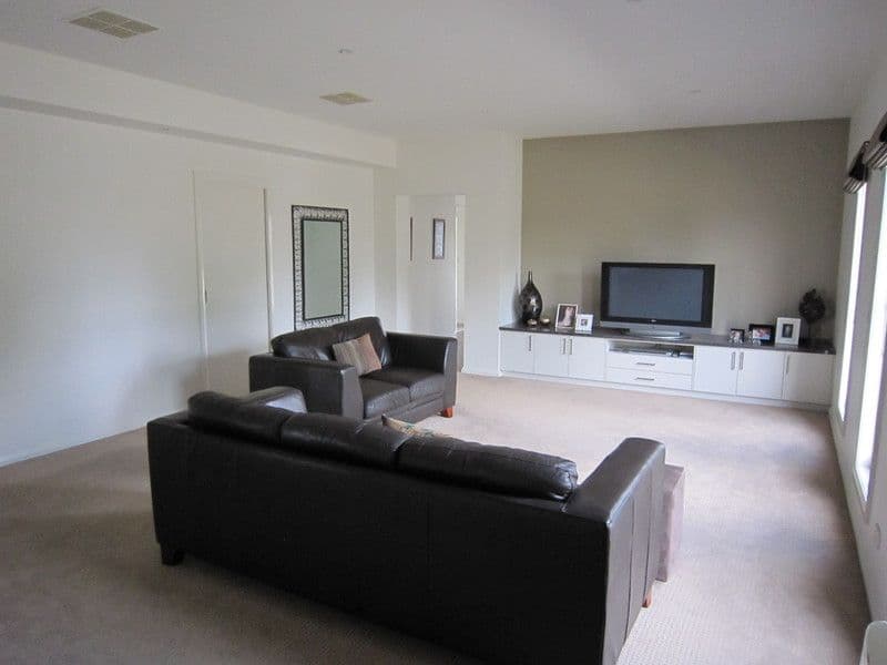 14 Park Avenue, ECHUCA VIC 3564, Echuca - Thumbnail 2