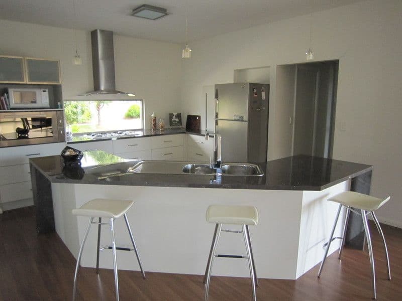 14 Park Avenue, ECHUCA VIC 3564, Echuca - Thumbnail 3