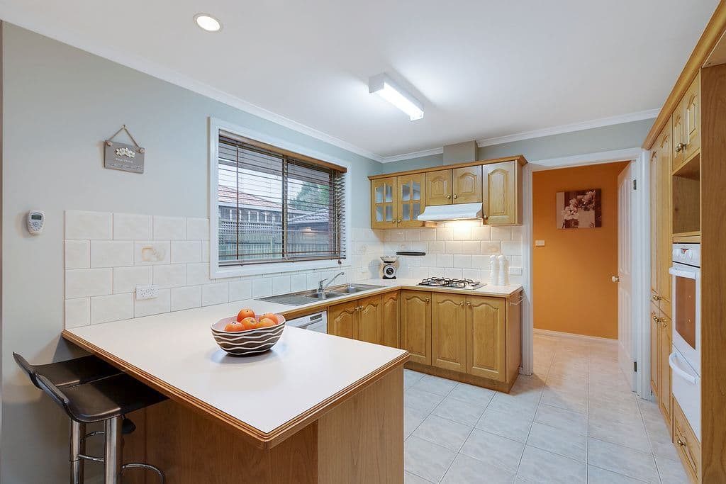 7 Hardiman Court, Mill Park VIC 3082, Mill Park - Thumbnail 2
