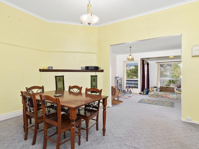 30 Benbows Street, Ararat VIC 3377, Ararat - Thumbnail 5