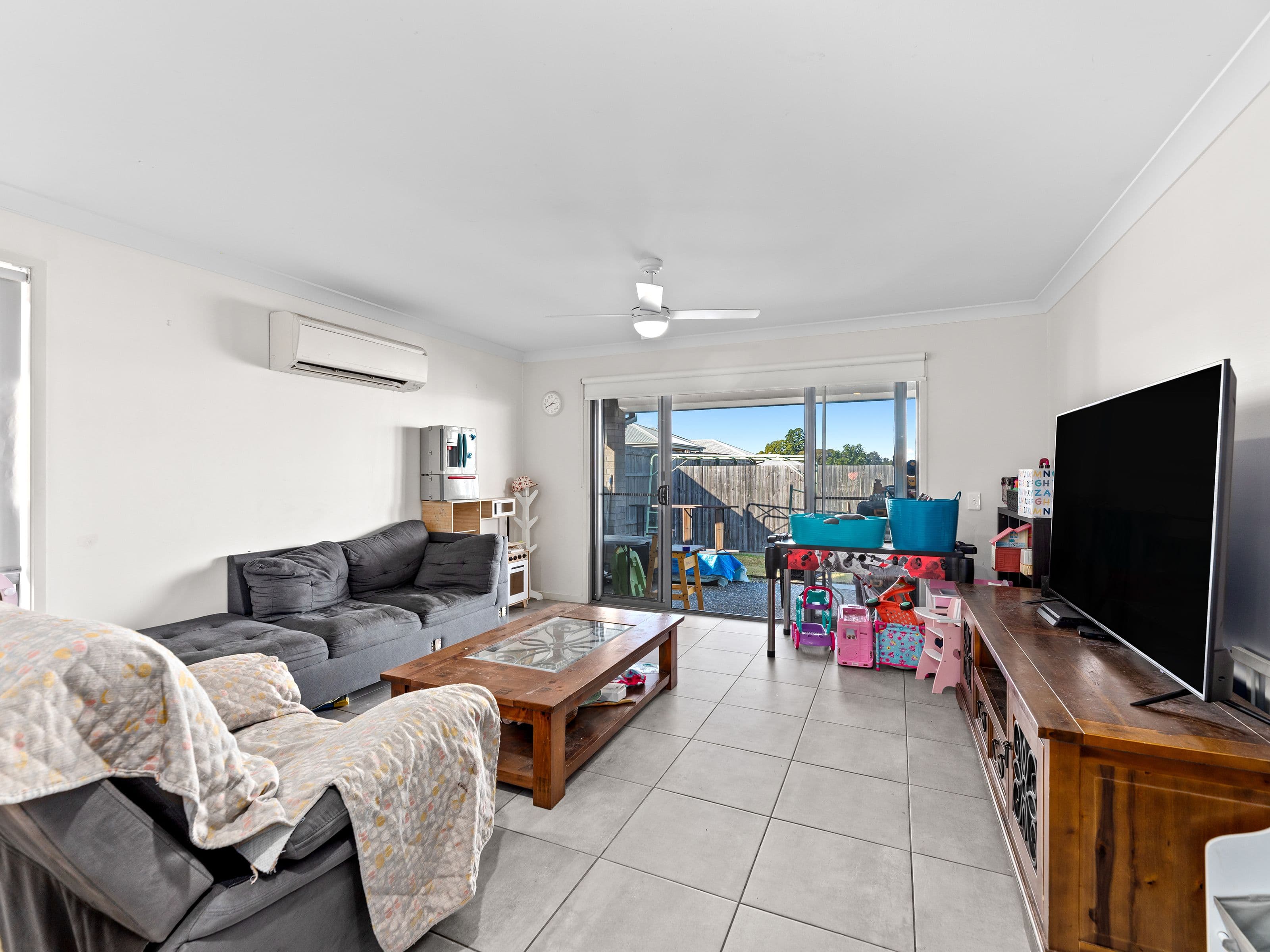 11 Maynard Street, Silkstone QLD 4304, Silkstone - Thumbnail 3