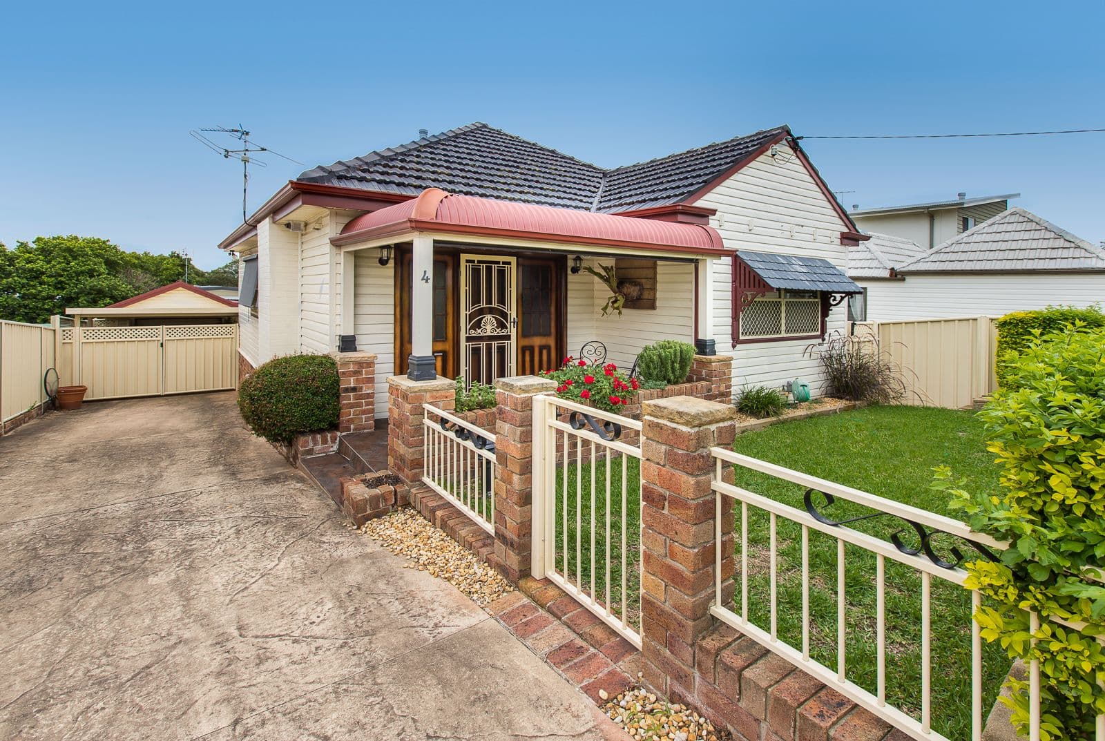4 Lumsden Lane, Wallsend NSW 2287, Wallsend - Image 1
