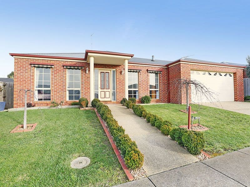 39 Daly Boulevard, Highton VIC 3216, Highton - Thumbnail 2