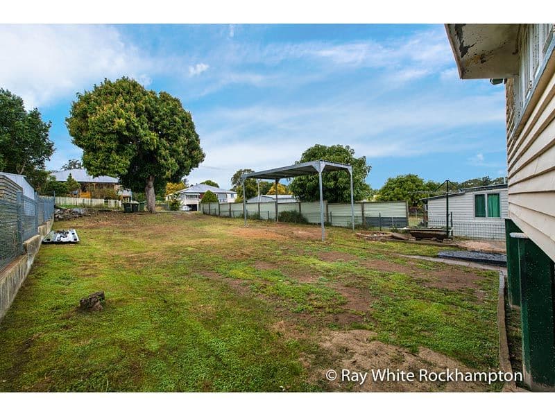 81 James Street, Mount Morgan QLD 4714, Mount Morgan - Thumbnail 3
