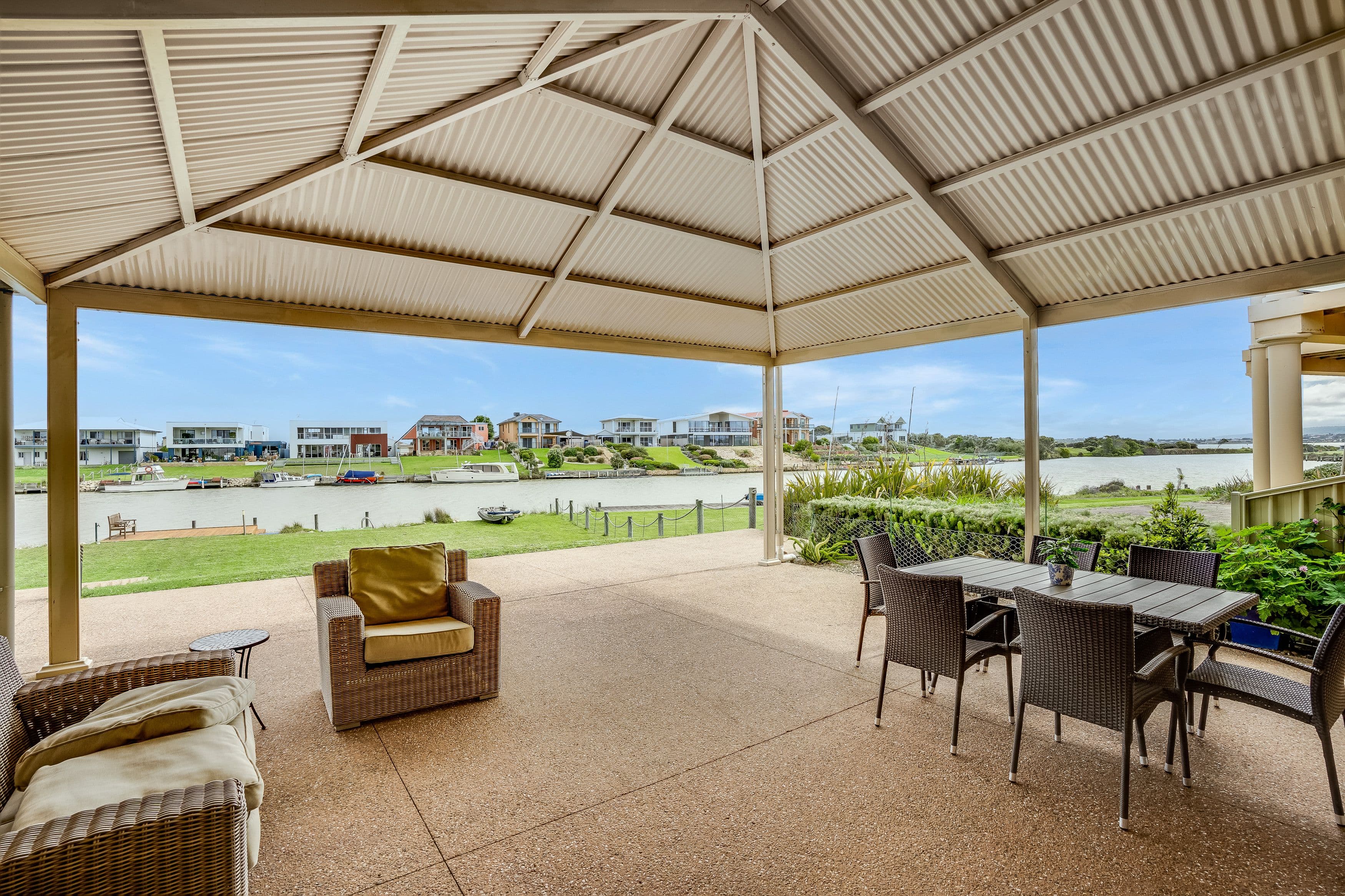 47 Prince Alfred Parade, Hindmarsh Island SA 5214, Hindmarsh Island - Thumbnail 6