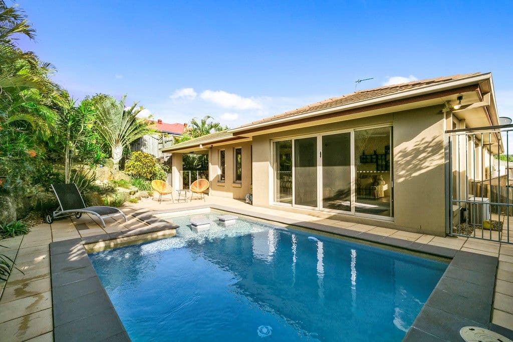 6 Yamba Street, Pacific Pines QLD 4211, Pacific Pines - Image 1