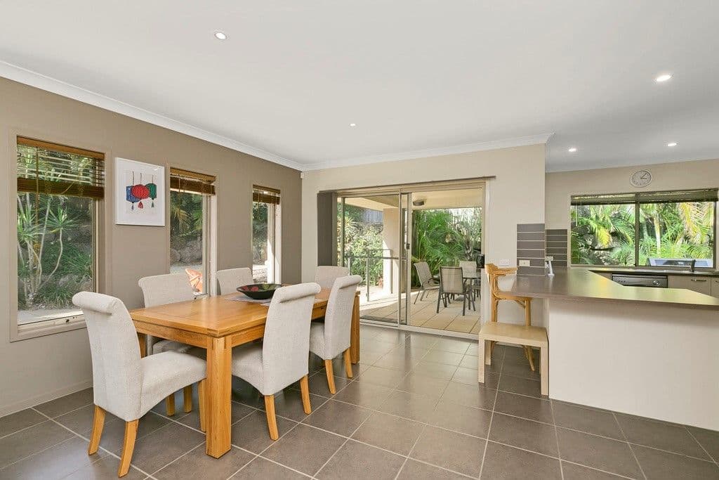 6 Yamba Street, Pacific Pines QLD 4211, Pacific Pines - Thumbnail 4