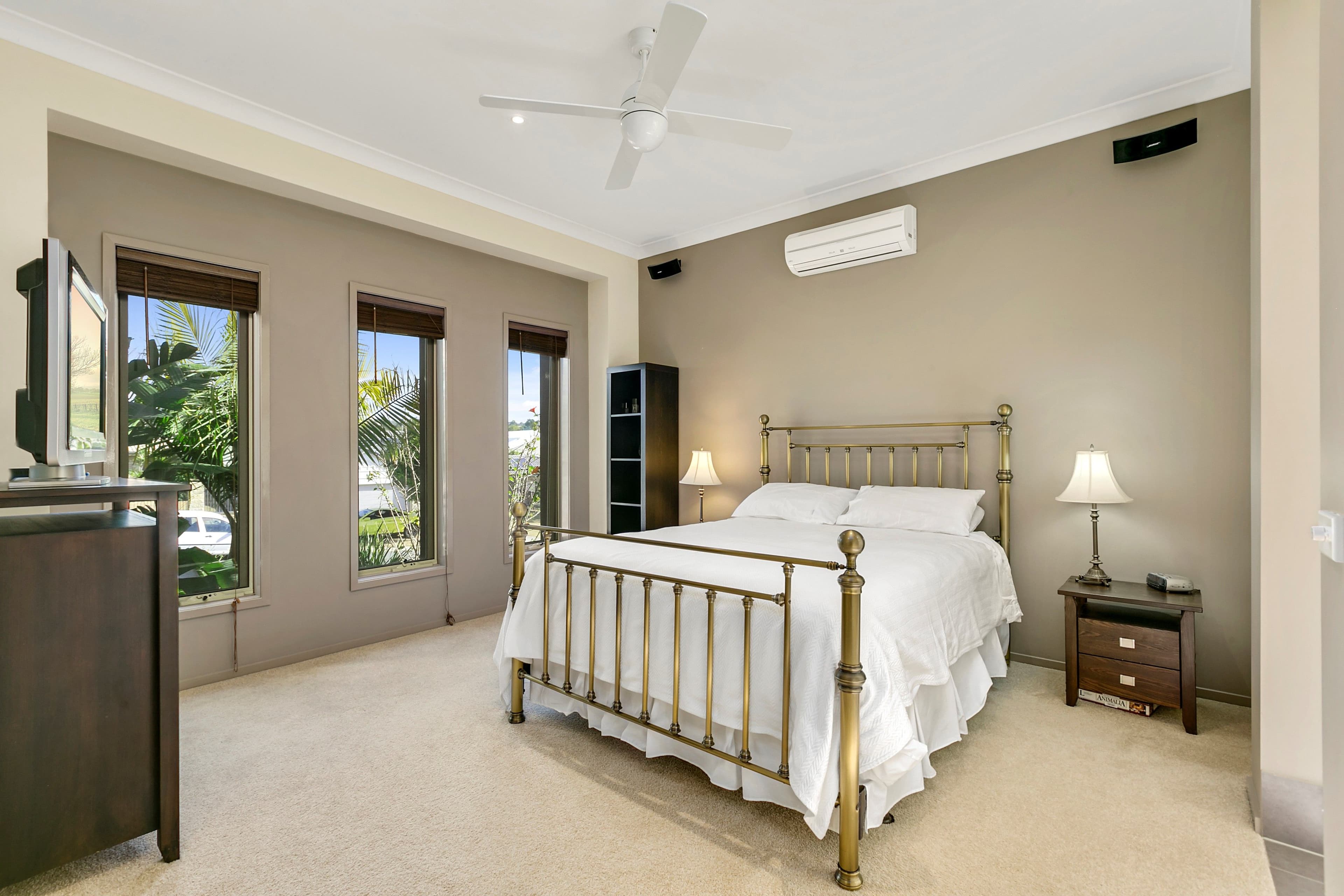 6 Yamba Street, Pacific Pines QLD 4211, Pacific Pines - Thumbnail 8