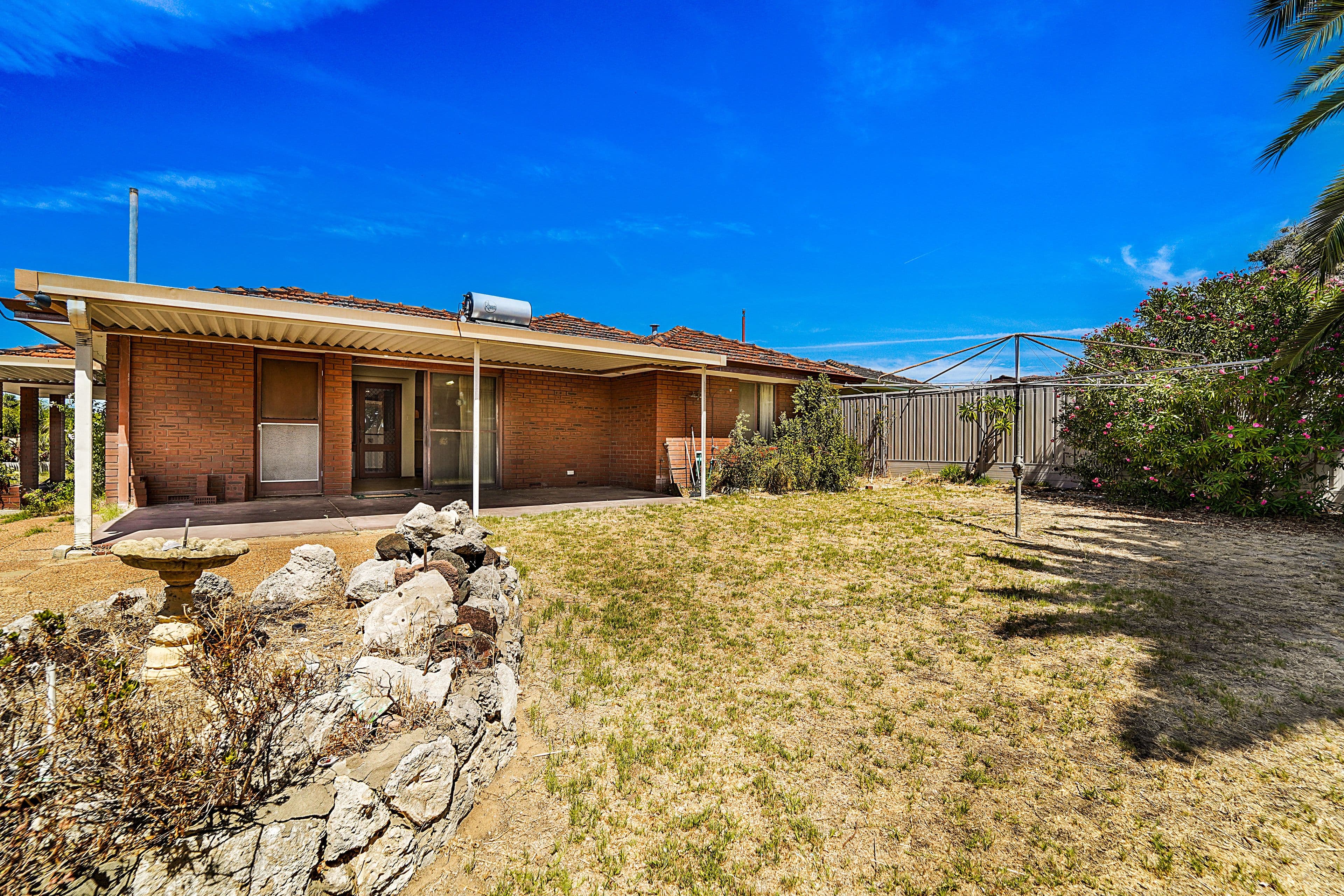 21 Glenbank Crescent, Kallaroo WA 6025, Kallaroo - Thumbnail 2