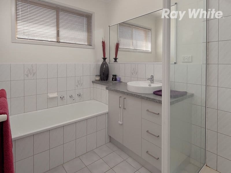 16 Fletcher Court, WODONGA VIC 3690, West Wodonga - Thumbnail 5