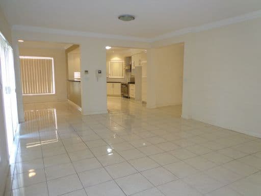 12 Kneale Close, EDENSOR PARK NSW 2176, Edensor Park - Thumbnail 6