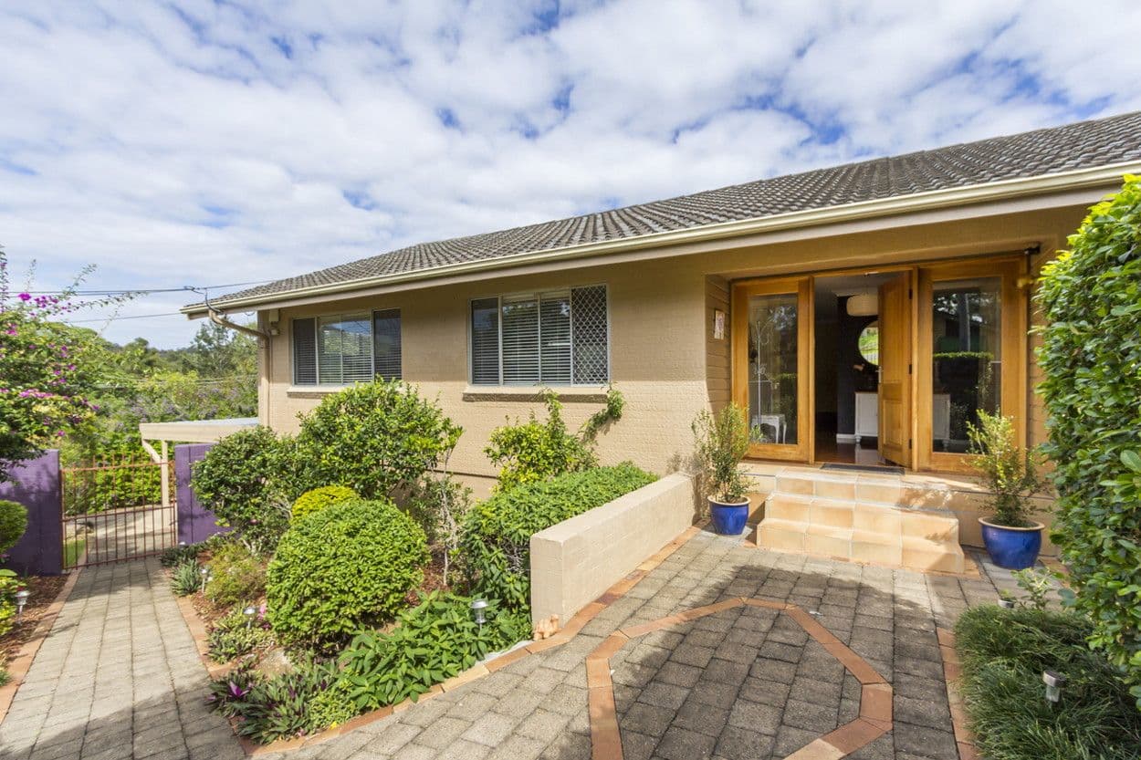 33 Cobble Street, THE GAP QLD 4061, The Gap - Thumbnail 2