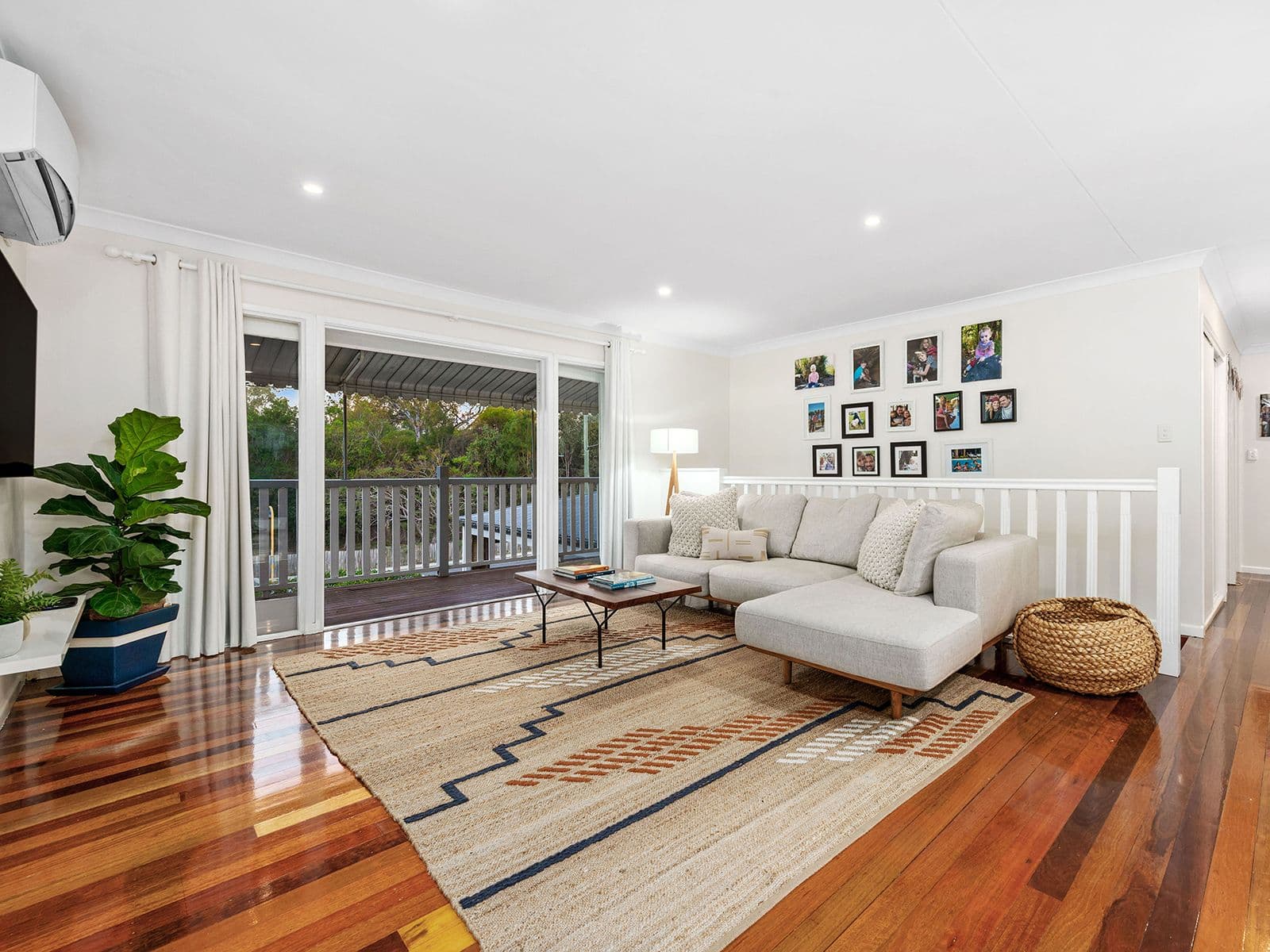 127 Douglas Street, Oxley QLD 4075, Oxley - Thumbnail 8