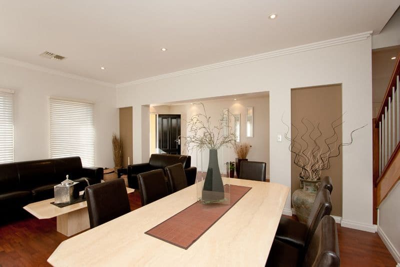 4 Simmons Crescent, FLINDERS PARK SA 5025, Flinders Park - Thumbnail 2