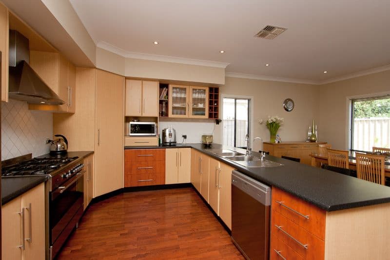 4 Simmons Crescent, FLINDERS PARK SA 5025, Flinders Park - Thumbnail 4