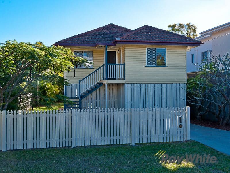 113 Hurdcotte Street, GAYTHORNE QLD 4051, Gaythorne - Thumbnail 2