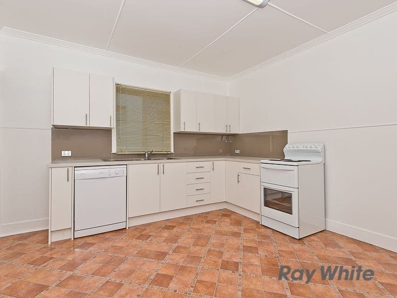 113 Hurdcotte Street, GAYTHORNE QLD 4051, Gaythorne - Thumbnail 3