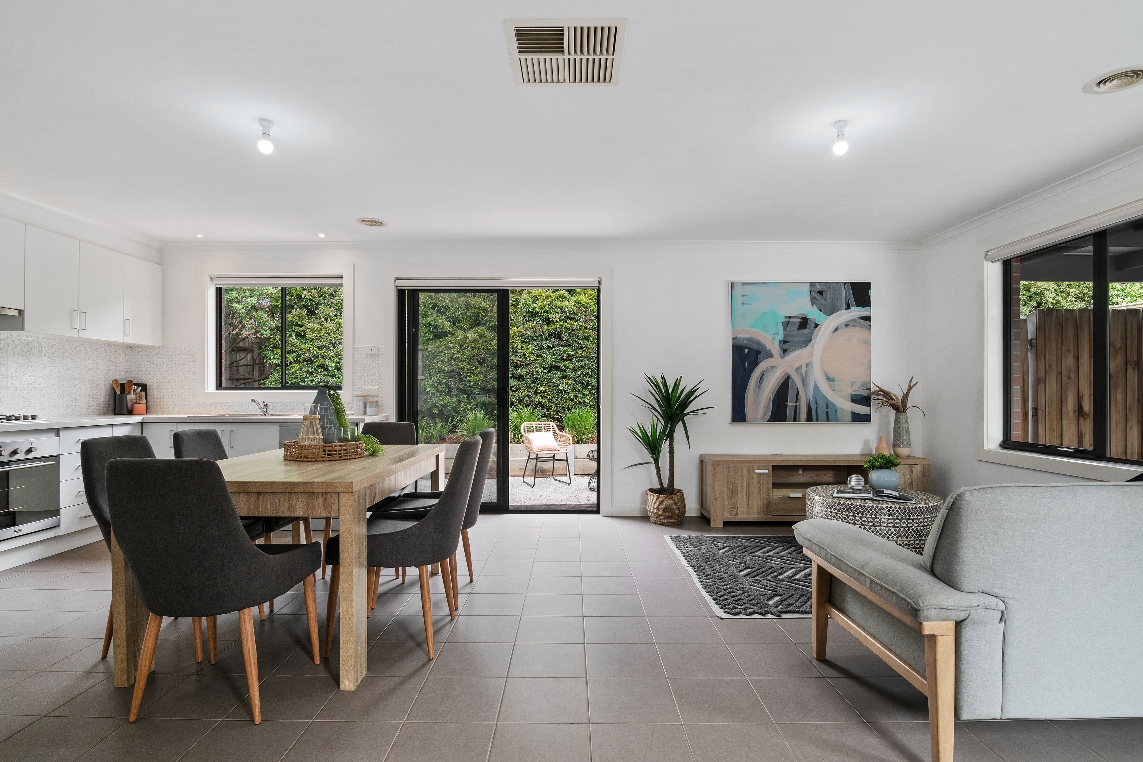 5A Mather Close, Croydon VIC 3136, Croydon - Thumbnail 2