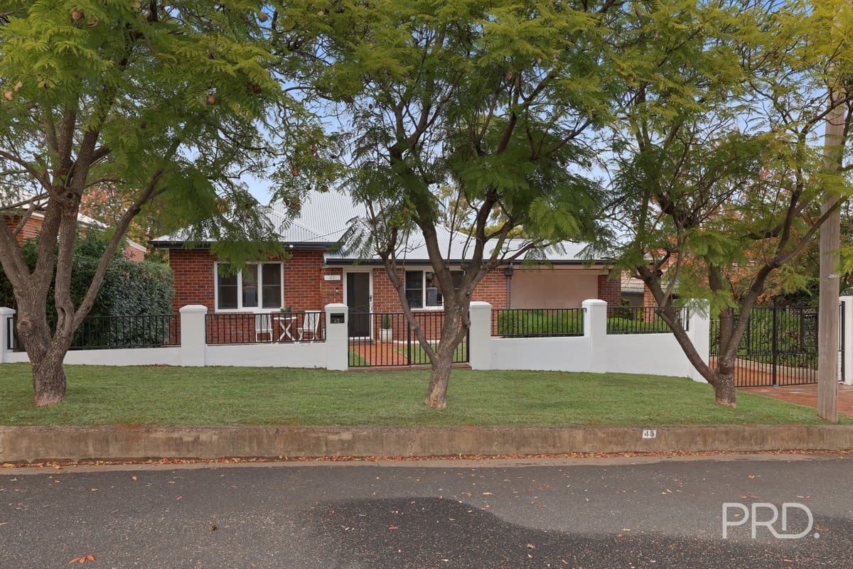 45 Roderick Street, TAMWORTH NSW 2340, Tamworth - Thumbnail 3