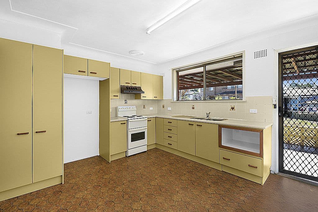 308 Smithfield Road, Fairfield West NSW 2165, Fairfield West - Thumbnail 3