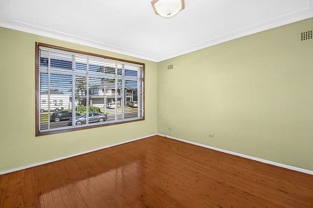 308 Smithfield Road, Fairfield West NSW 2165, Fairfield West - Thumbnail 4