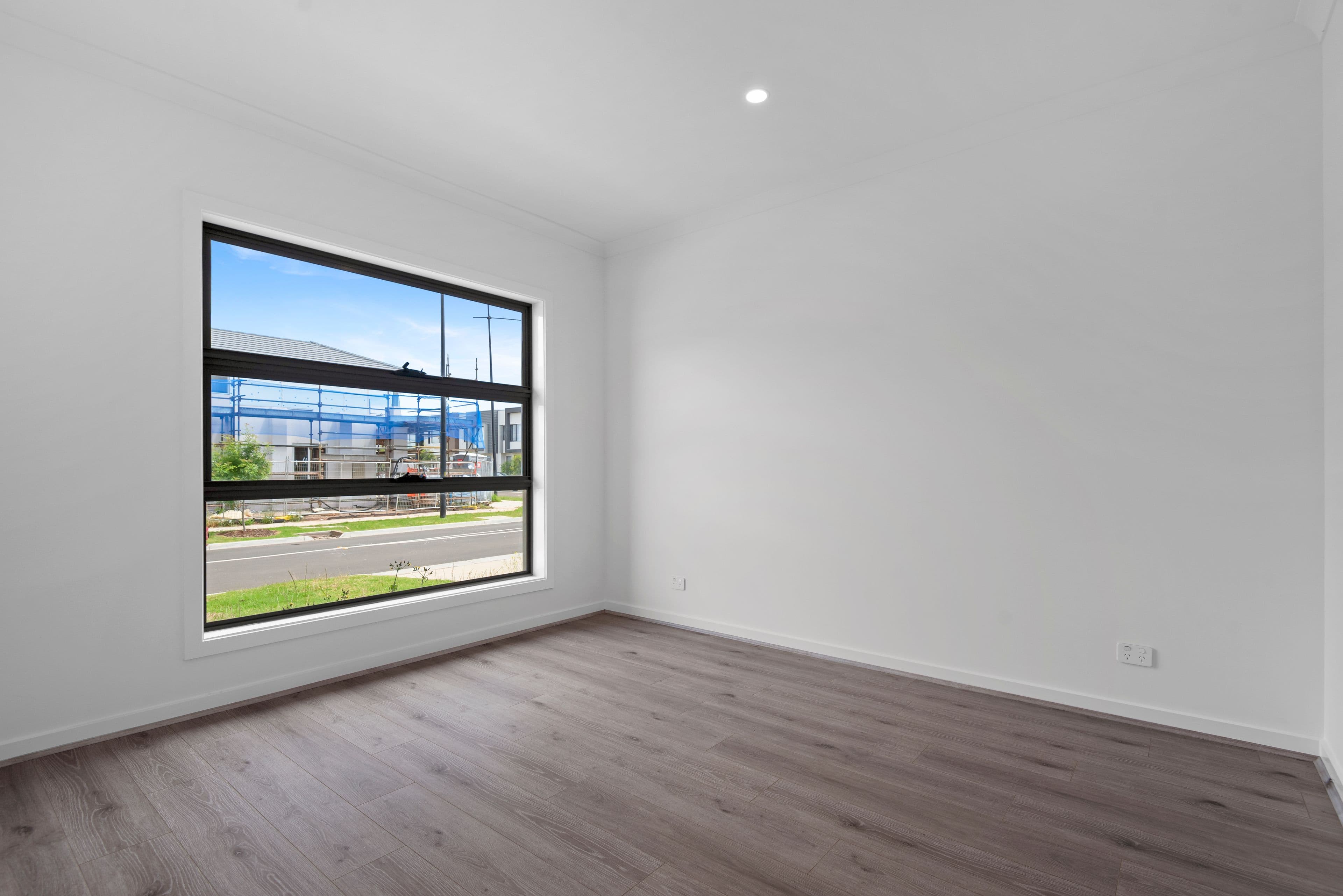29 Alderley Crescent, DEANSIDE VIC 3336, Deanside - Thumbnail 3