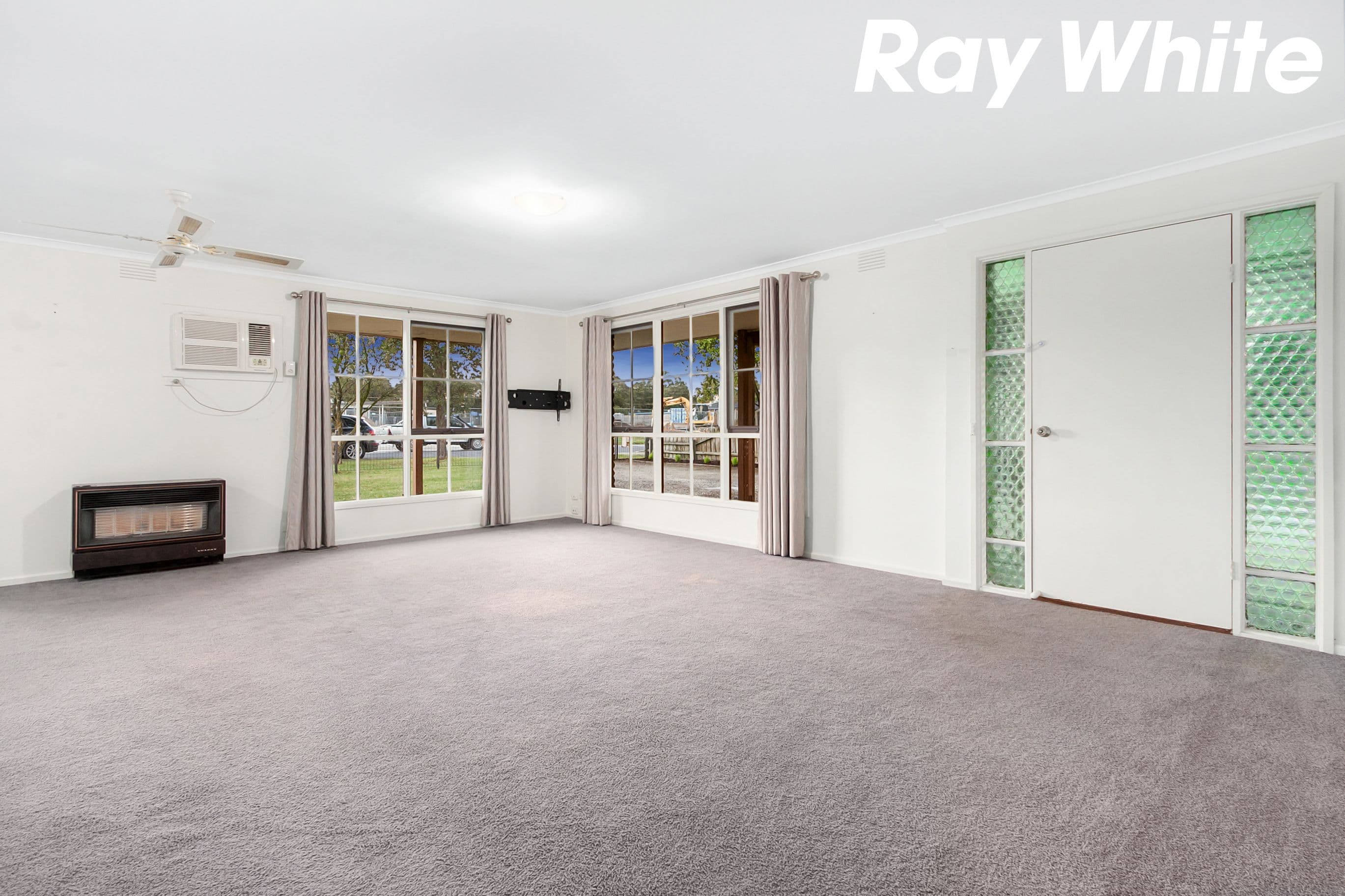 8 Mill Street, Pakenham VIC 3810, Pakenham - Thumbnail 3