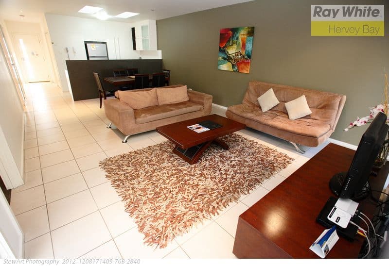 136 Pulgul Street, URANGAN QLD 4655, Urangan - Thumbnail 2
