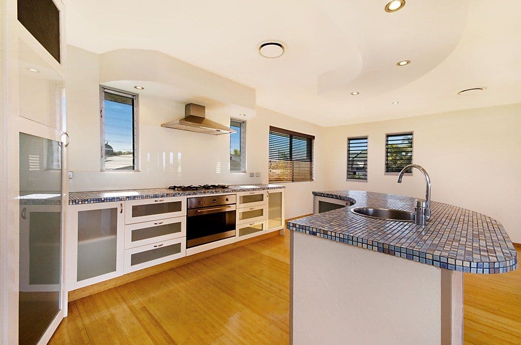 33 Orealla Crescent, SUNRISE BEACH QLD 4567, Sunrise Beach - Thumbnail 3