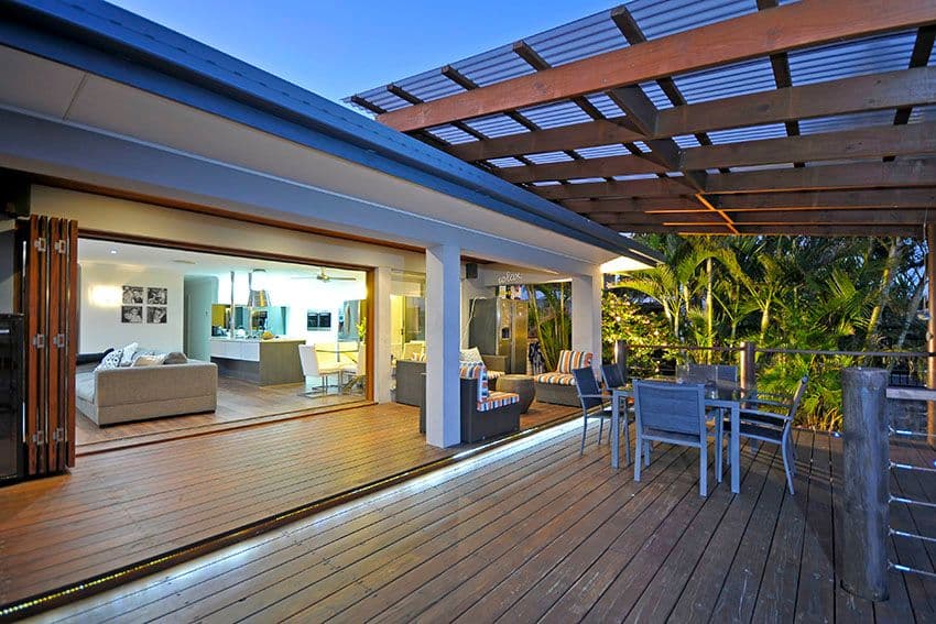 16 Dolphin Court, Palm Beach QLD 4221, Palm Beach - Thumbnail 2