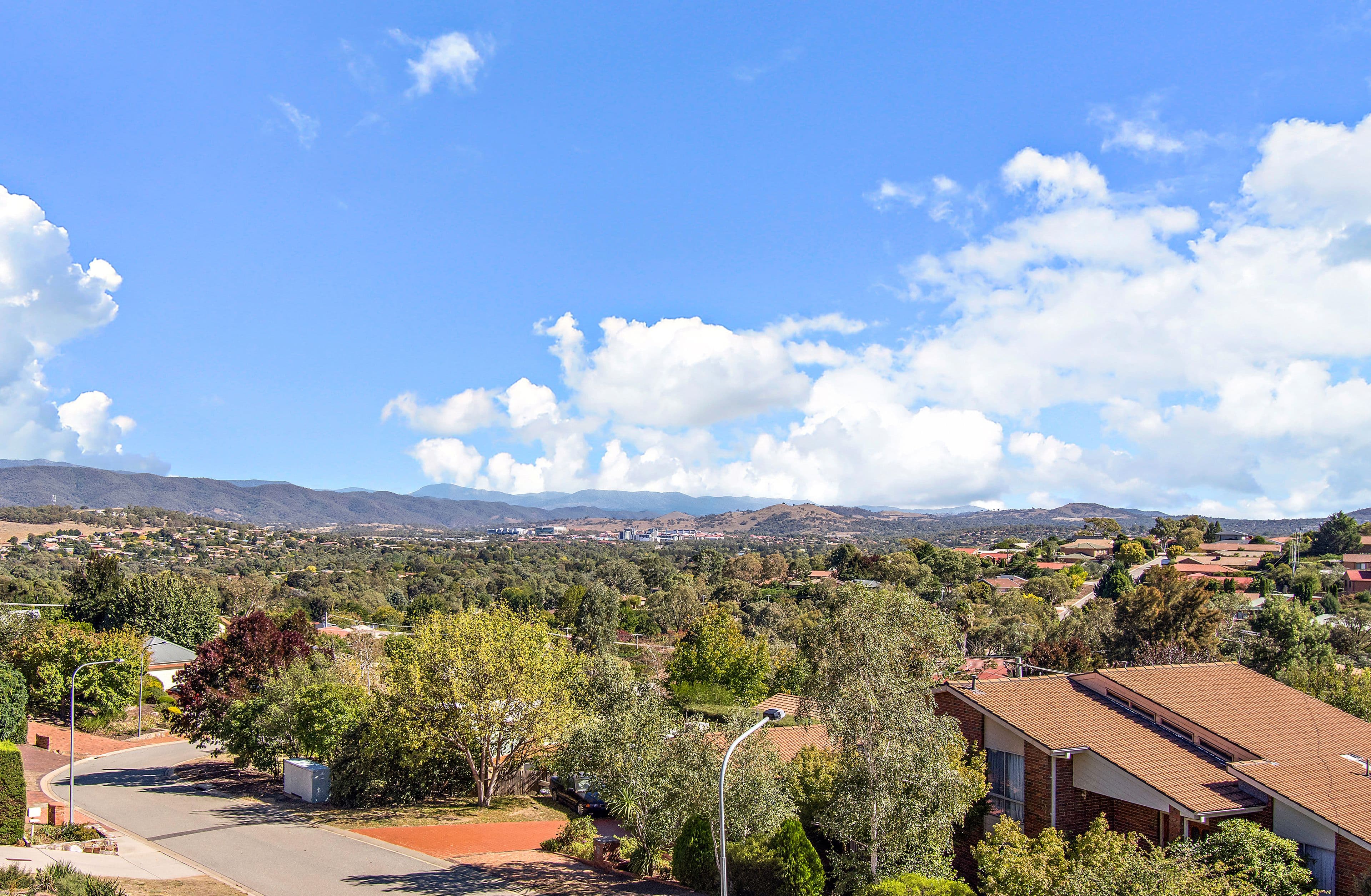 26 Parfitt Crescent, Calwell ACT 2905, Calwell - Thumbnail 2