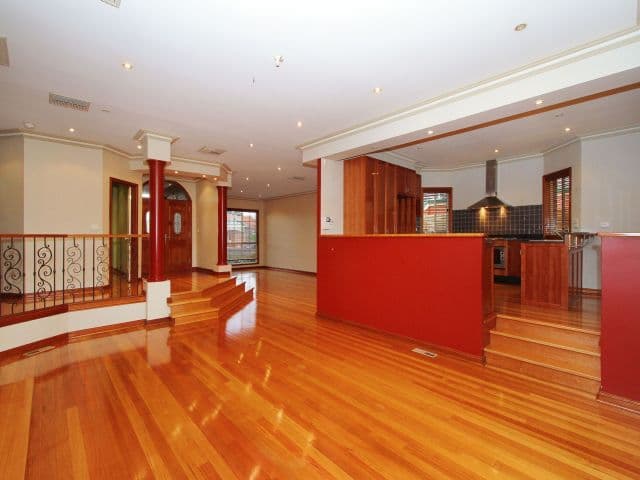 2 Atlanta Close, MILL PARK VIC 3082, Mill Park - Thumbnail 4
