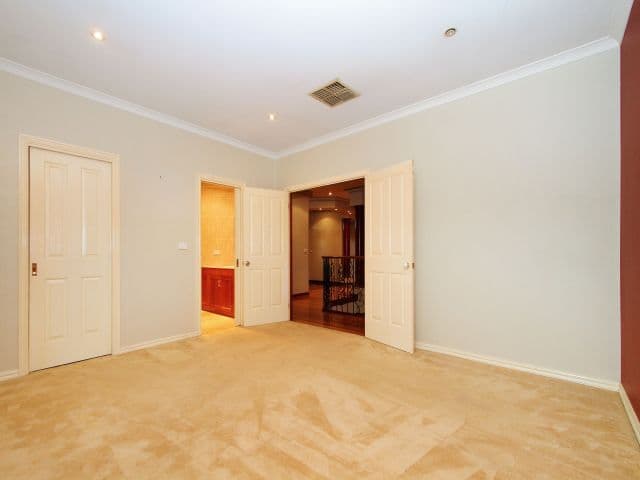 2 Atlanta Close, MILL PARK VIC 3082, Mill Park - Thumbnail 7