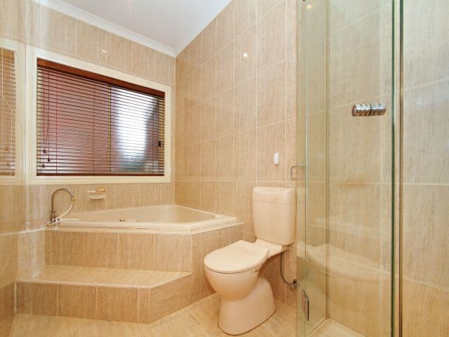 2 Atlanta Close, MILL PARK VIC 3082, Mill Park - Thumbnail 8