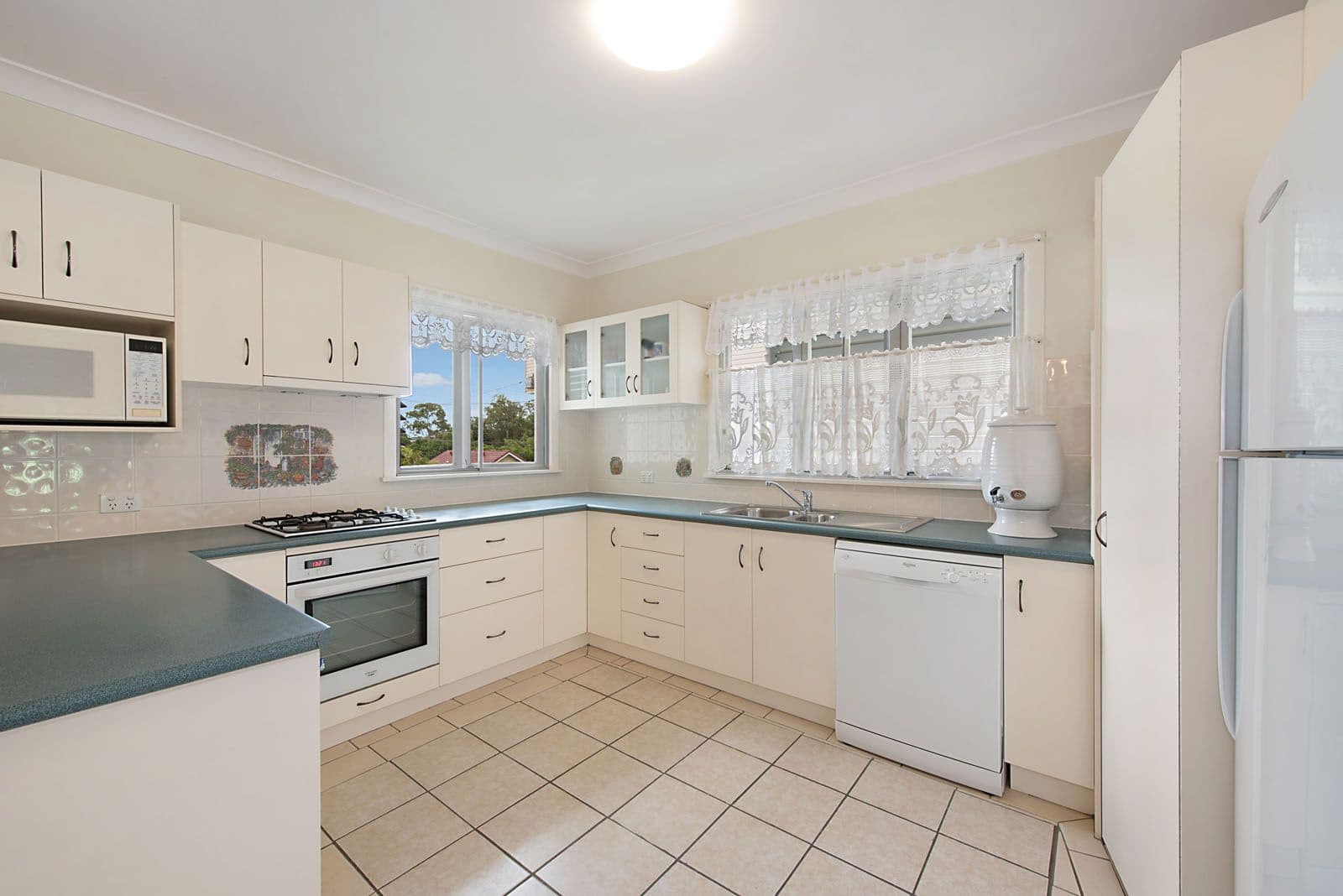 22 Vaughan Street, Mount Gravatt QLD 4122, Mount Gravatt - Thumbnail 3