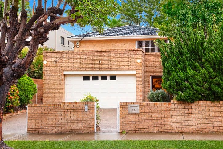 22 Spencer Street, Rose Bay - Image 1
