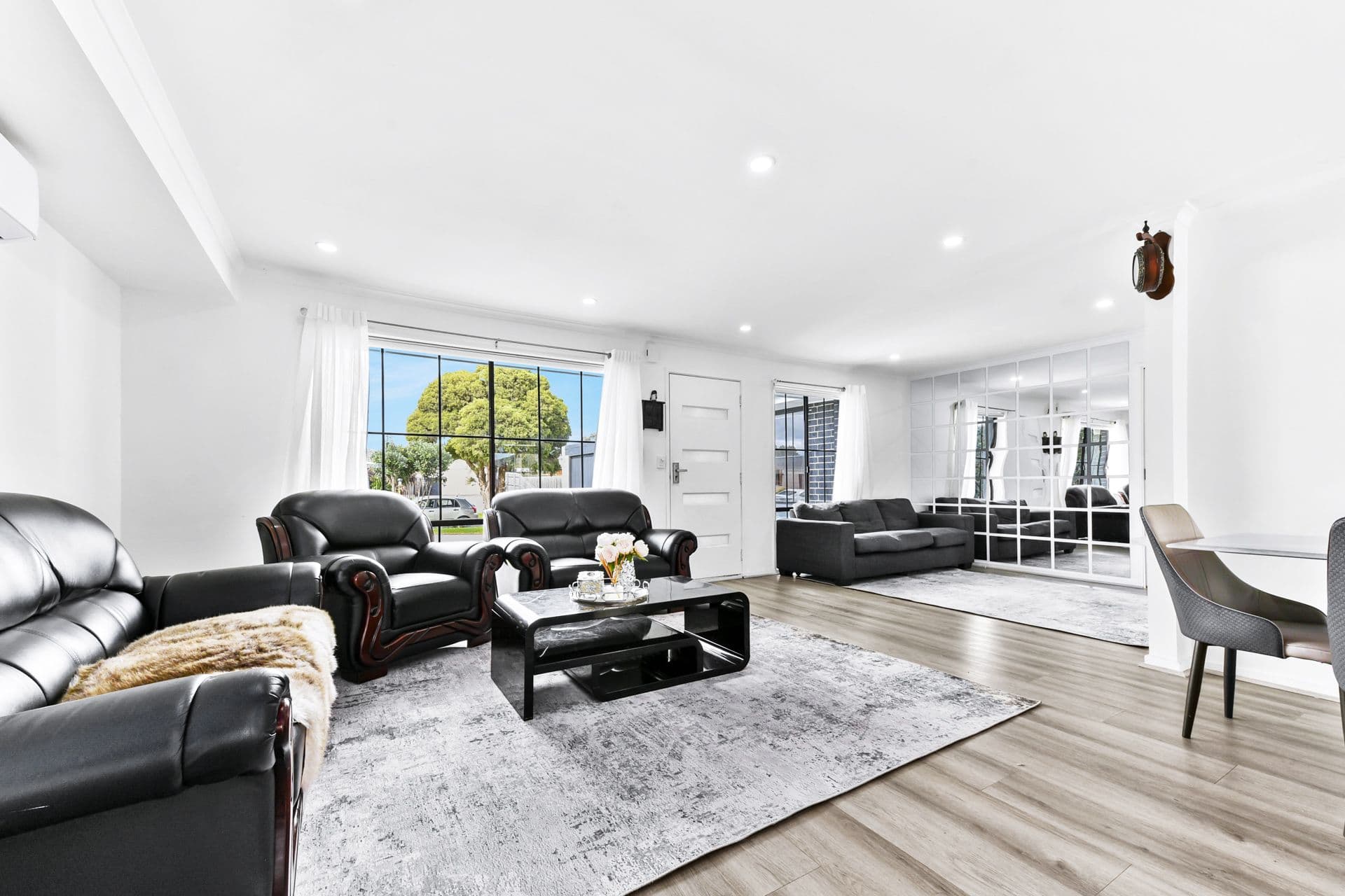 21 Lansell Drive, Cranbourne North VIC 3977, Cranbourne North - Thumbnail 3